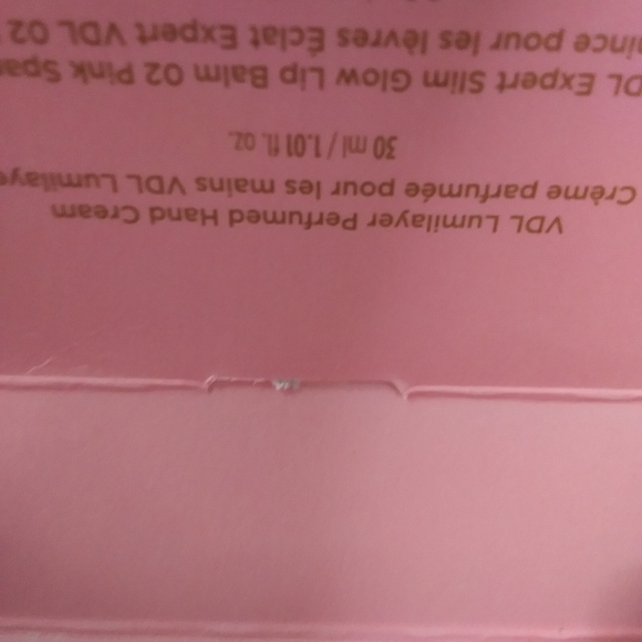 Avon VDL  special edition Lip Balm & Gloss - Picture 3 of 4